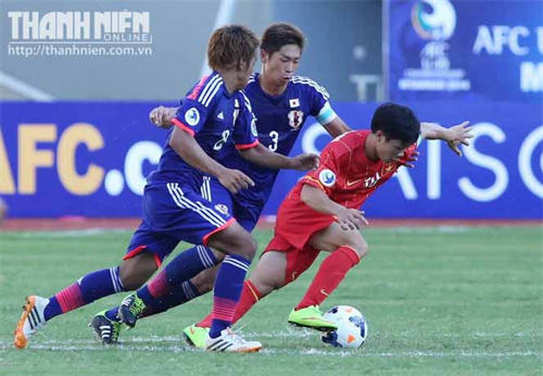 Công Phượng được Hàn Quốc và Nhật Bản hỏi mua