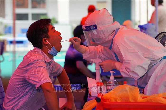 COVID-19 tới 6h sáng 4/7: Thế giới vượt 184 triệu ca mắc; Ca tử vong ở Nga cao chưa từng thấy