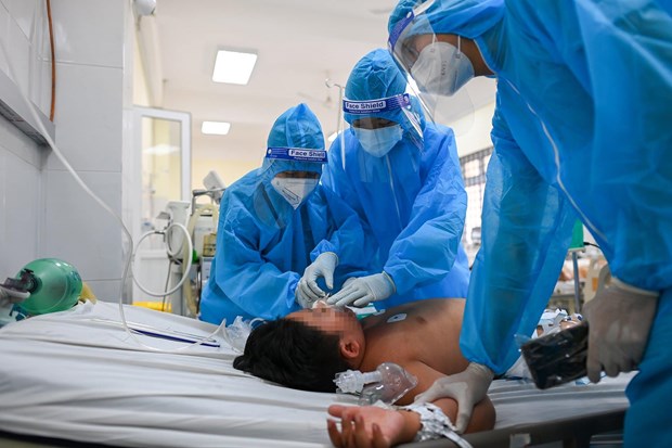 Hà Nội thêm 5 ca nhiễm mới, 1 người bị lây từ nguyên Giám đốc Hacinco