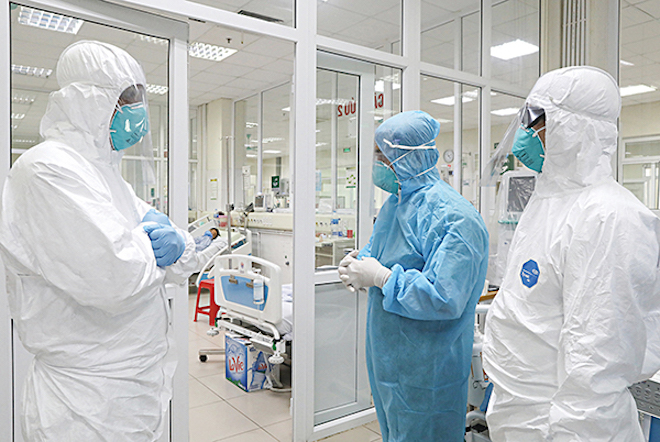 Thêm 4 ca mắc COVID-19, có bé 1 tuổi