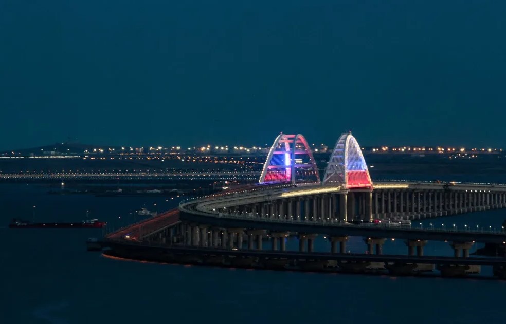 Nga sửa xong cầu Crimea