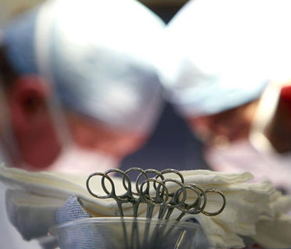 Vợ cắt 'của quý' chồng ném xuống kênh rồi đi báo tin