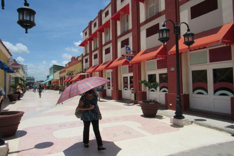 Cuộc sống bình yên trở lại ở Cuba; chính phủ công bố gói biện pháp mới nhằm thúc đẩy kinh tế