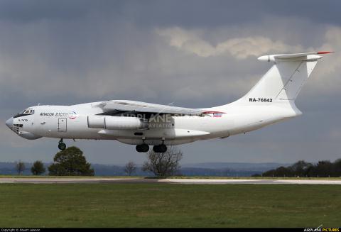 Cuộc trốn chạy nghẹt thở của phi công Nga khỏi Taliban