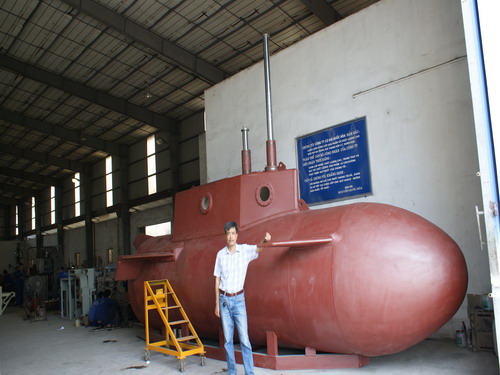Tàu ngầm 'Made in Viet Nam', tại sao không?