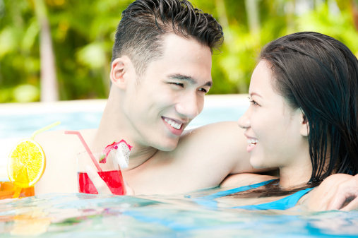 Đàn ông thành đạt một vợ năm bảy nhân tình
