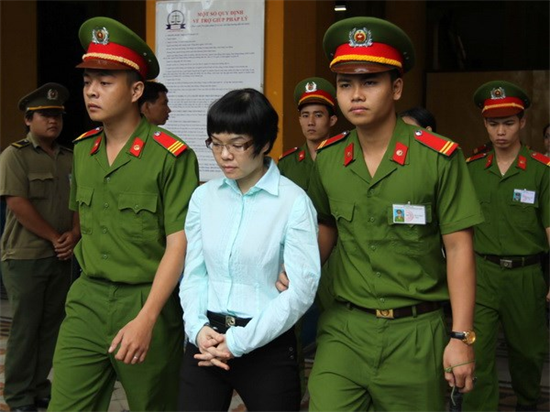 “Siêu lừa” Huỳnh Thị Huyền Như lĩnh án tù chung thân