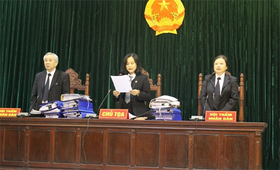 Cảnh cáo nguyên GĐ bệnh viện xảy ra vụ nhân bản xét nghiệm