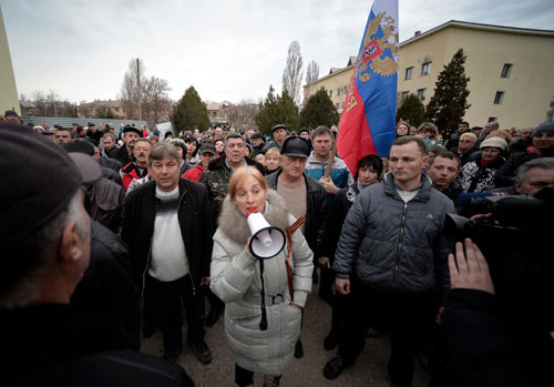 Nga chuyển viện trợ nhân đạo cho thành phố Sevastopol