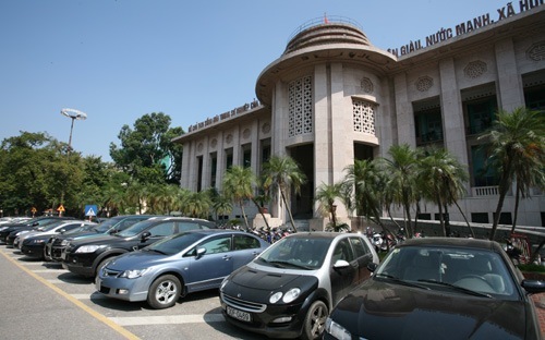 “Sẽ tiếp tục sáp nhập 6 - 7 ngân hàng”