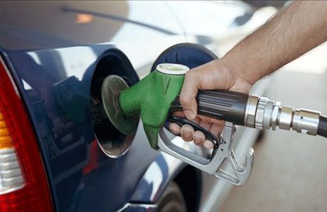 9 lầm tưởng về tiết kiệm xăng