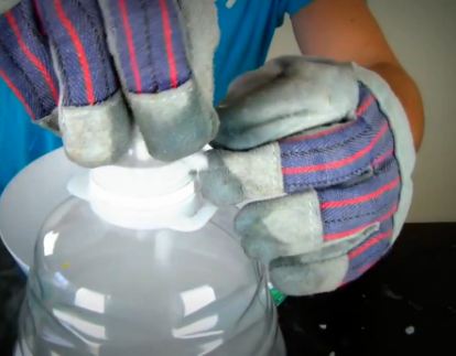 Đá không tan nguy hiểm như thế nào?