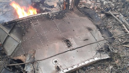 Tìm thấy hộp đen của máy bay rơi ở Hòa Lạc