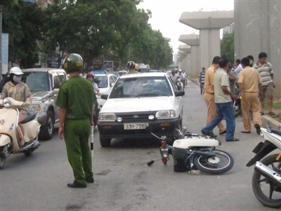 Gây tai nạn, xưng là thượng tá công an đe dọa