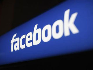 Cổ phiếu Facebook tăng vọt nhờ quảng cáo di động