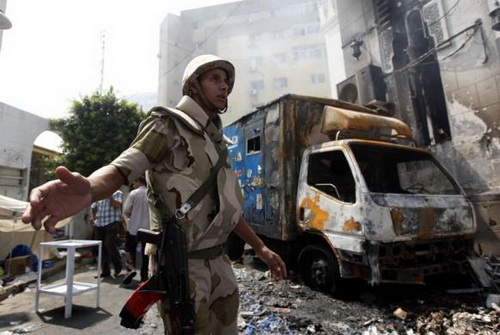 Ai Cập hoang tàn và tang tóc sau bạo động