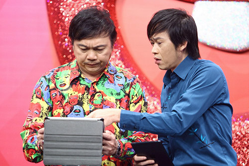 Hoài Linh méo mặt vì Facebook