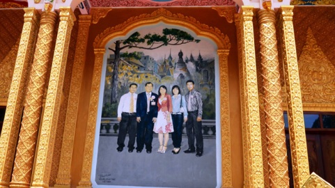 Lên chùa ngắm ảnh đại gia