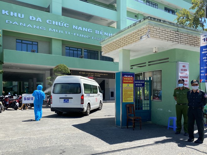 30 người trốn khỏi Bệnh viện Đà Nẵng khi đang cách ly