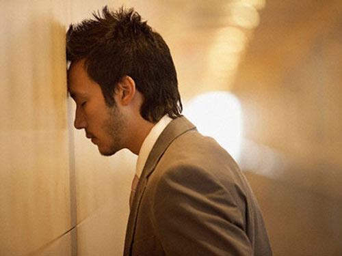 Đàn ông cũng cần có một bờ vai…