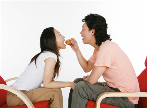 “Đào tạo” chồng