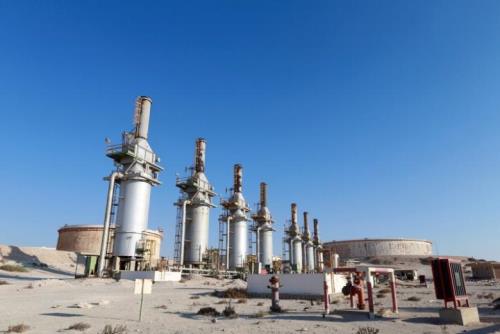 Giá dầu thế giới đi lên khi OPEC nghiêm túc cắt giảm sản lượng