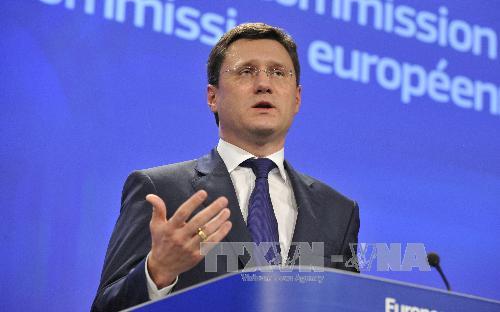 Nguyên nhân diễn biến phức tạp của giá dầu thế giới