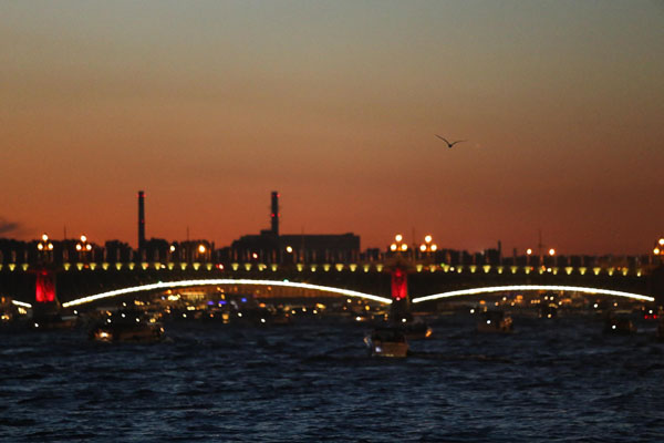 Đêm trắng ở Saint Petersburg