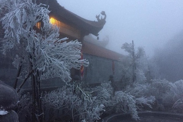 Đêm nay Bắc Bộ có nơi rét hại, vùng núi cao có băng giá