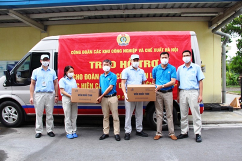 Hà Nội thí điểm ''Xe buýt siêu thị 0 đồng''