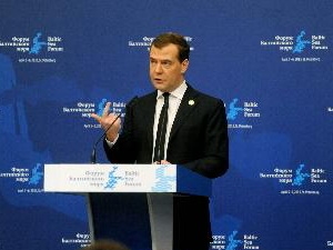 Nga: Gắn thu hút đầu tư với bảo vệ lợi ích quốc gia