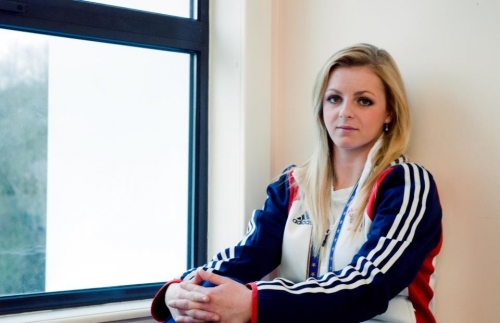 Gặp tai nạn ở Hạ Long, nữ võ sỹ xinh đẹp đang nguy kịch