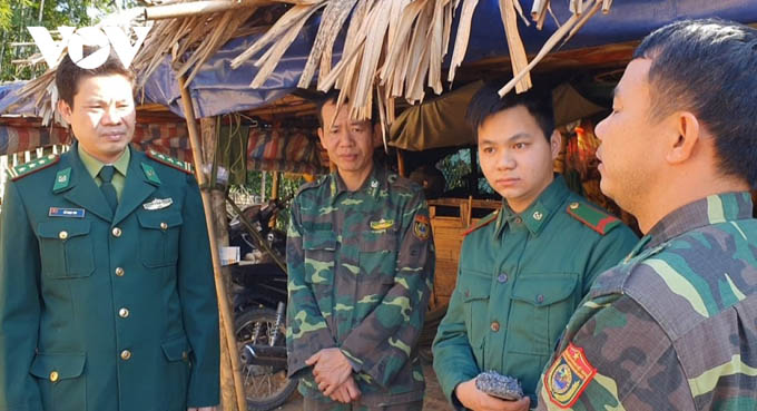 Bộ đội biên phòng Thanh Hoá trắng đêm chặn Covid-19 từ biên giới