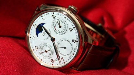 Dịch vụ dùng chung đồng hồ nghìn USD