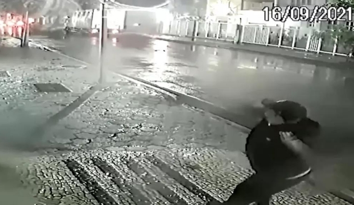 Tổng lãnh sự quán Trung Quốc tại Brazil bị tấn công