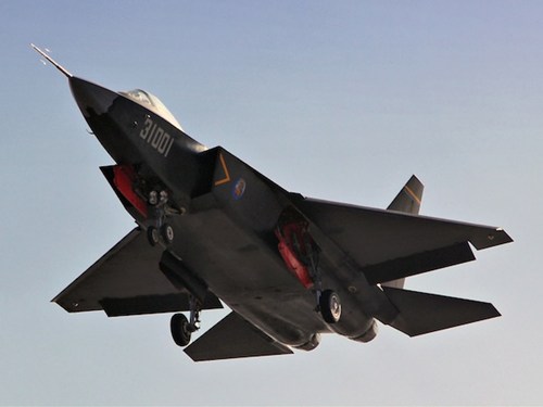 J-31 “hiện nguyên hình” trước radar Nga, Mỹ chỉ 10 phút sau khi bay thử