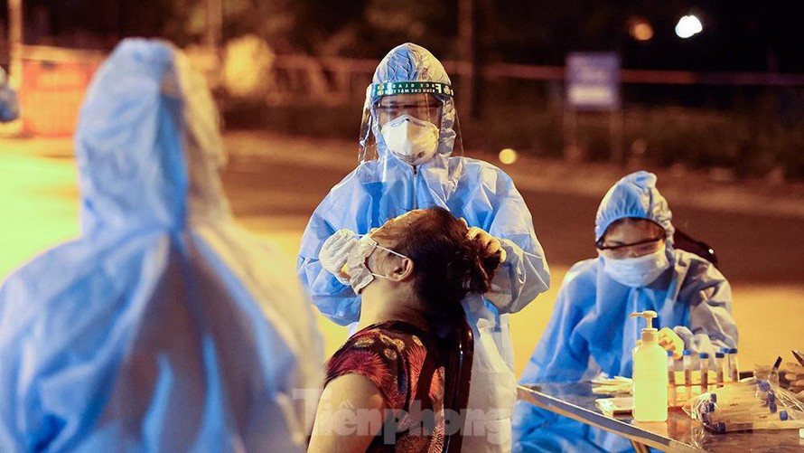 Chùm ca bệnh COVID-19 ở Long Biên thêm 5 trường hợp dương tính