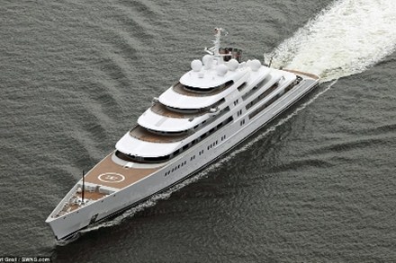Tỉ phú Abramovich mất 