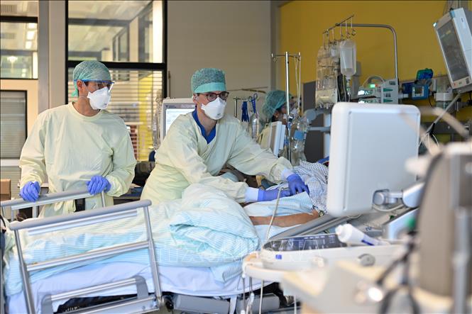 Tổng số ca tử vong do COVID-19 tại Đức tăng lên trên 50.000