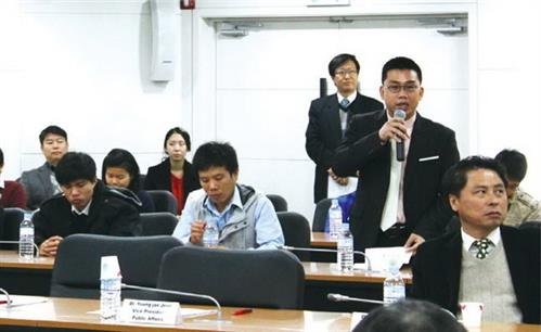 Mỗi năm, người Việt chi 3 tỉ USD cho du học nước ngoài