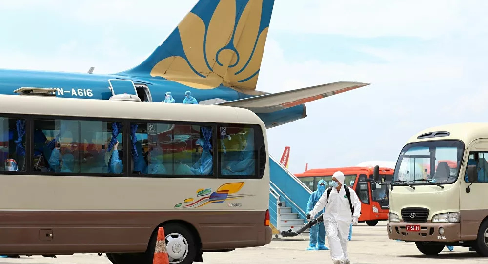 Việt Nam và Nga có nên thúc đẩy đàm phán về 'du lịch cầu hàng không'?