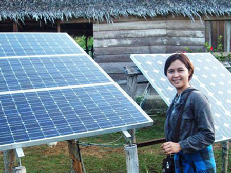 Cuộc chiến trở thành tiến sĩ đầu tiên của cô nàng Ê Đê