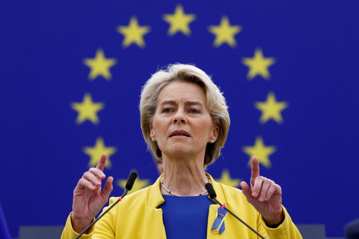 Ukraine sẽ nhận hỗ trợ ''đều như vắt chanh'' từ EU, điều kiện tiên quyết là gì?