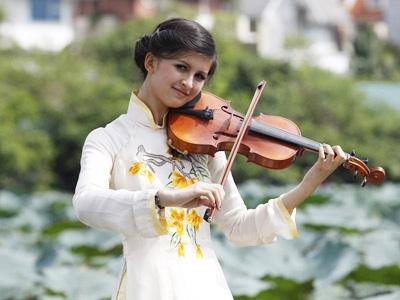 Gặp Hoa hậu 9X người Việt ở Ba Lan