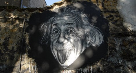 Cô bé có chỉ số IQ 162, cao hơn cả Albert Einstein