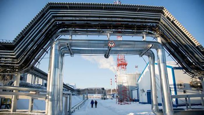 Ukraine ngừng vận chuyển dầu của Nga tới EU qua đường ống Druzhba