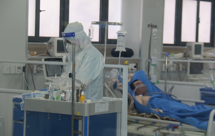 Hà Nội: Dịch vụ chăm sóc F0 3 triệu/ngày 'nóng' dịp Tết