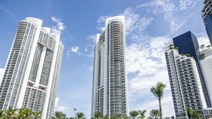 FBI đột kích căn hộ của người Nga tại Trump Towers ở Florida