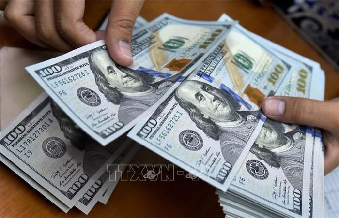 Nguy cơ suy thoái kinh tế và khủng hoảng tài chính từ làn sóng tăng lãi suất trên thế giới