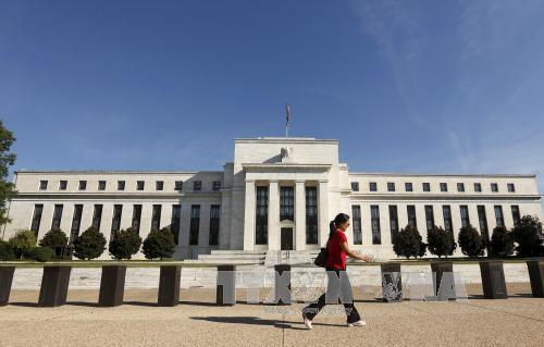 FED tăng lãi suất: Quyết định “cực chẳng đã”?